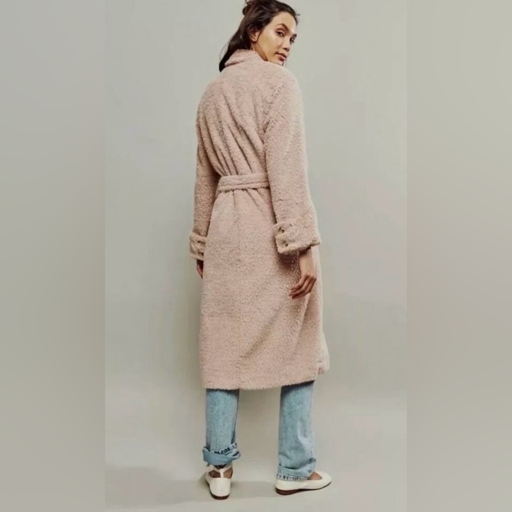 🆕 FREE PEOPLE Cuff it Coat Pink Teddy Cozy Faux Fur Trench Coat Jacket - Picture 6 of 13